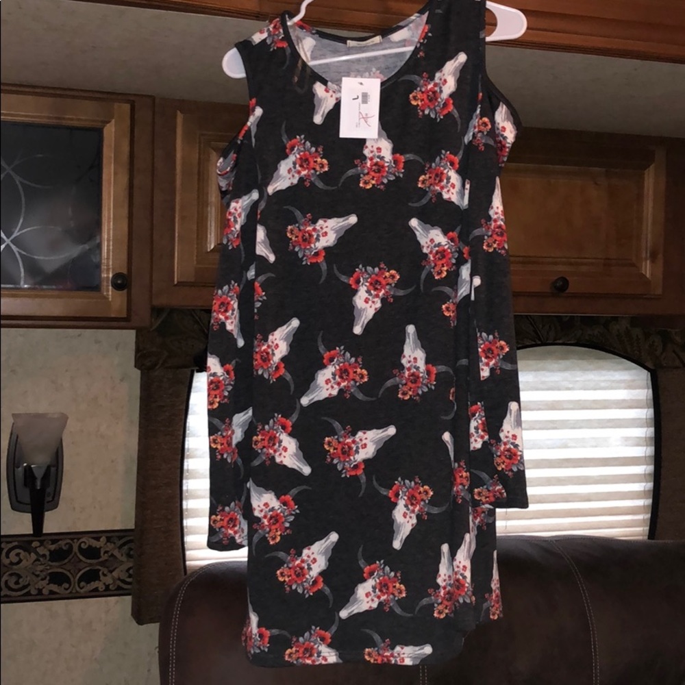 Long sleeve steer head charcoal dress